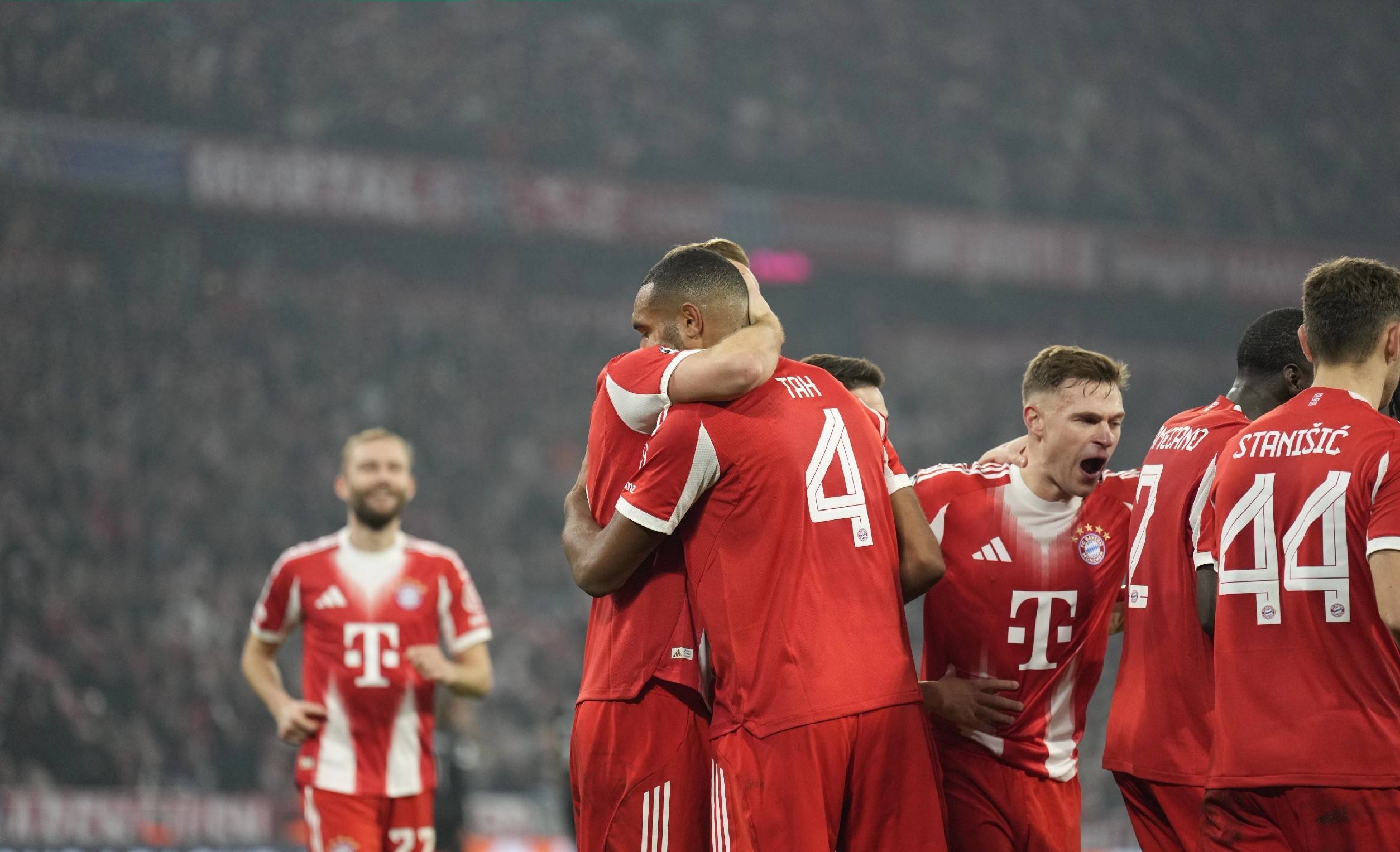 关于离谱！冲刺阶段埃因霍温备战意甲今夜国际米兰备战荷甲，比利亚雷亚尔遗憾出局备战德国杯的信息